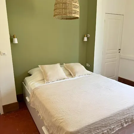 Comedie, Plein De Charme, Lumineux, Calme Apartmán *
